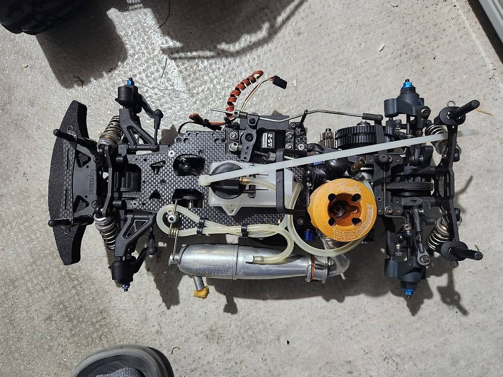 Modellismo RC: Kyosho V-One RRR RB – Usato da Renens VD venduto da aligrapefruit
