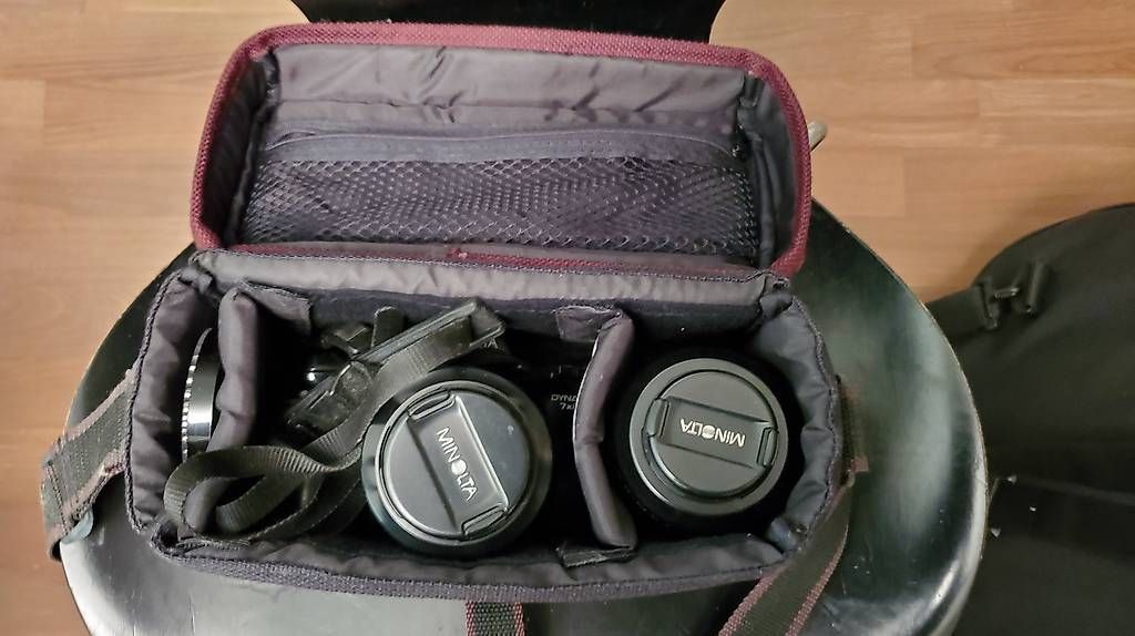 Minolta Fotocamera: Minolta Dynax 7xi mit 2 Objektiven – Usato da Küttigen venduto da rijo26