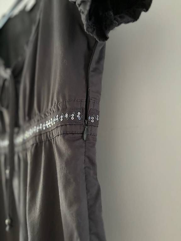 Kleider: Esprit Kleid, Grösse 36 (S) – Gebraucht aus bern von AAAA-A5 2