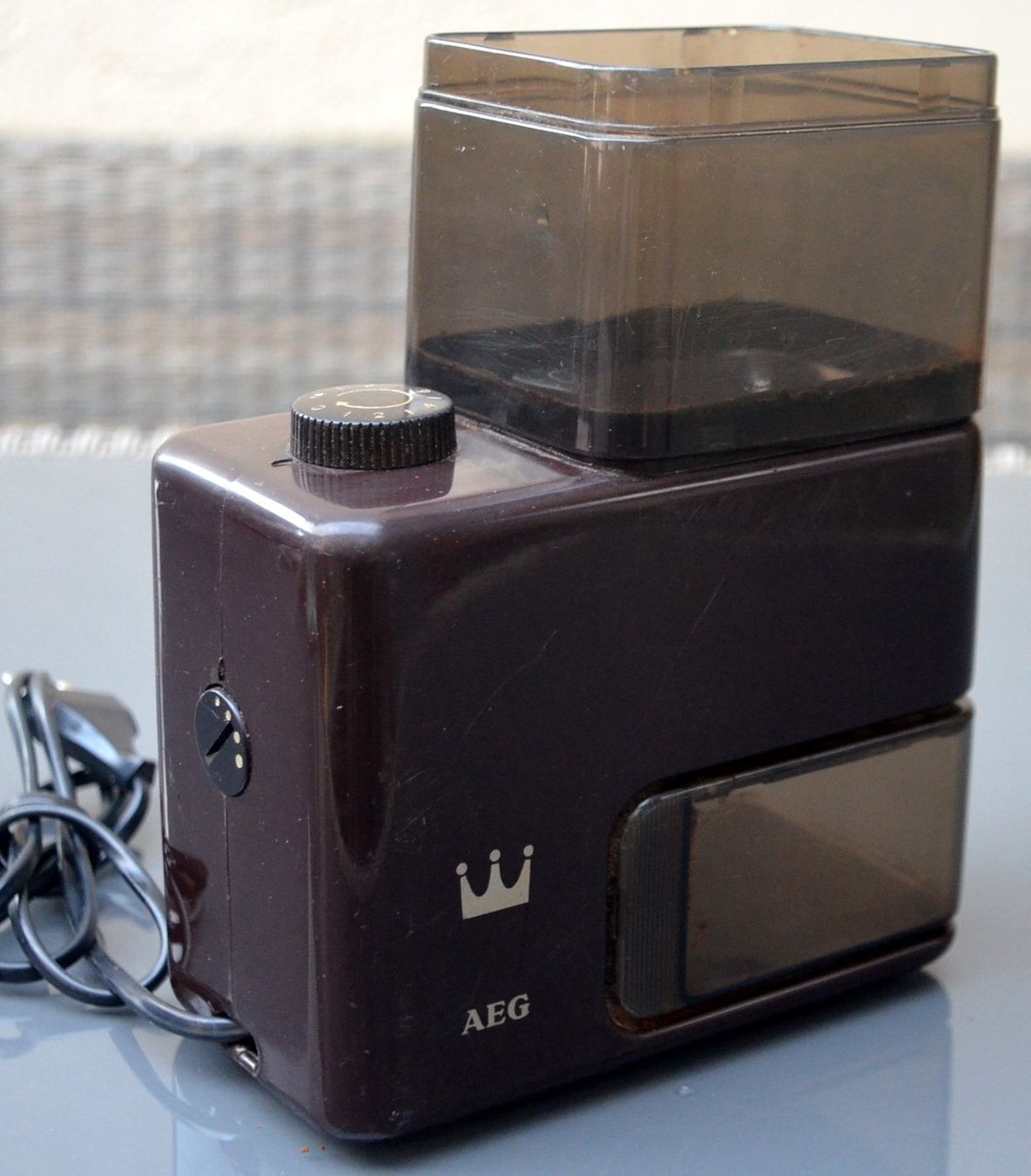AEG Elettrodomestici da cucina: Kaffeemühle / Moulin à café AEG KMD 102 – Usato da Collonges venduto da arashee 2