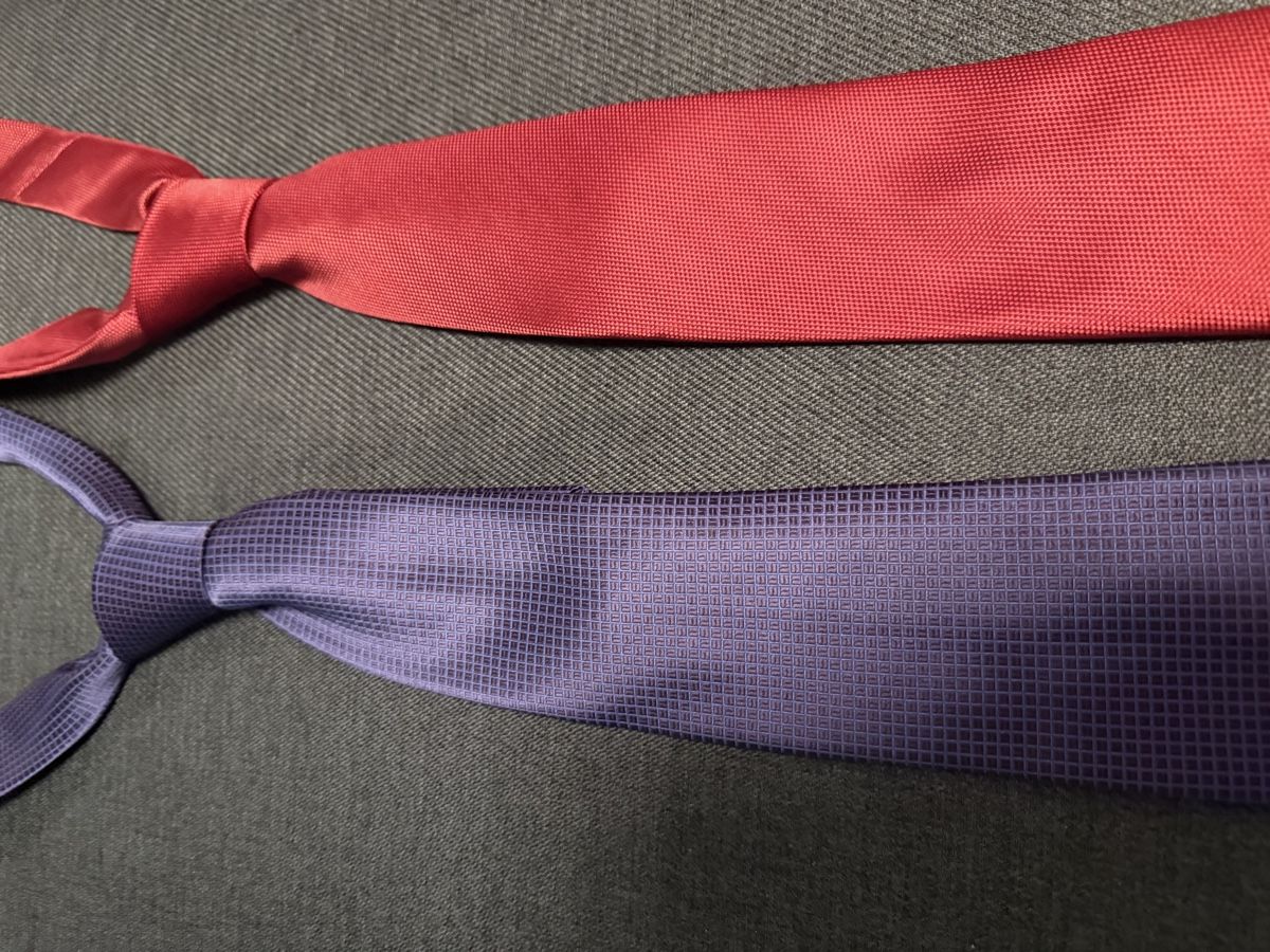 Cravates: 2x Men's Ties - Red & Purple – Neuf (Voir description) à Zug par pav_q5f7 5