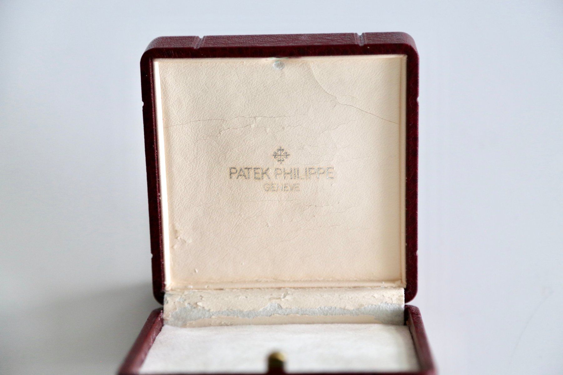 Patek Philippe Orologi: Patek Philippe Taschenuhrbox – Usato da Reinach BL venduto da Han-Numismatik 5