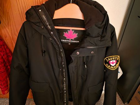 Zavetti Canada Jacke schwarz Kapuze Grösse XL neuwertig
