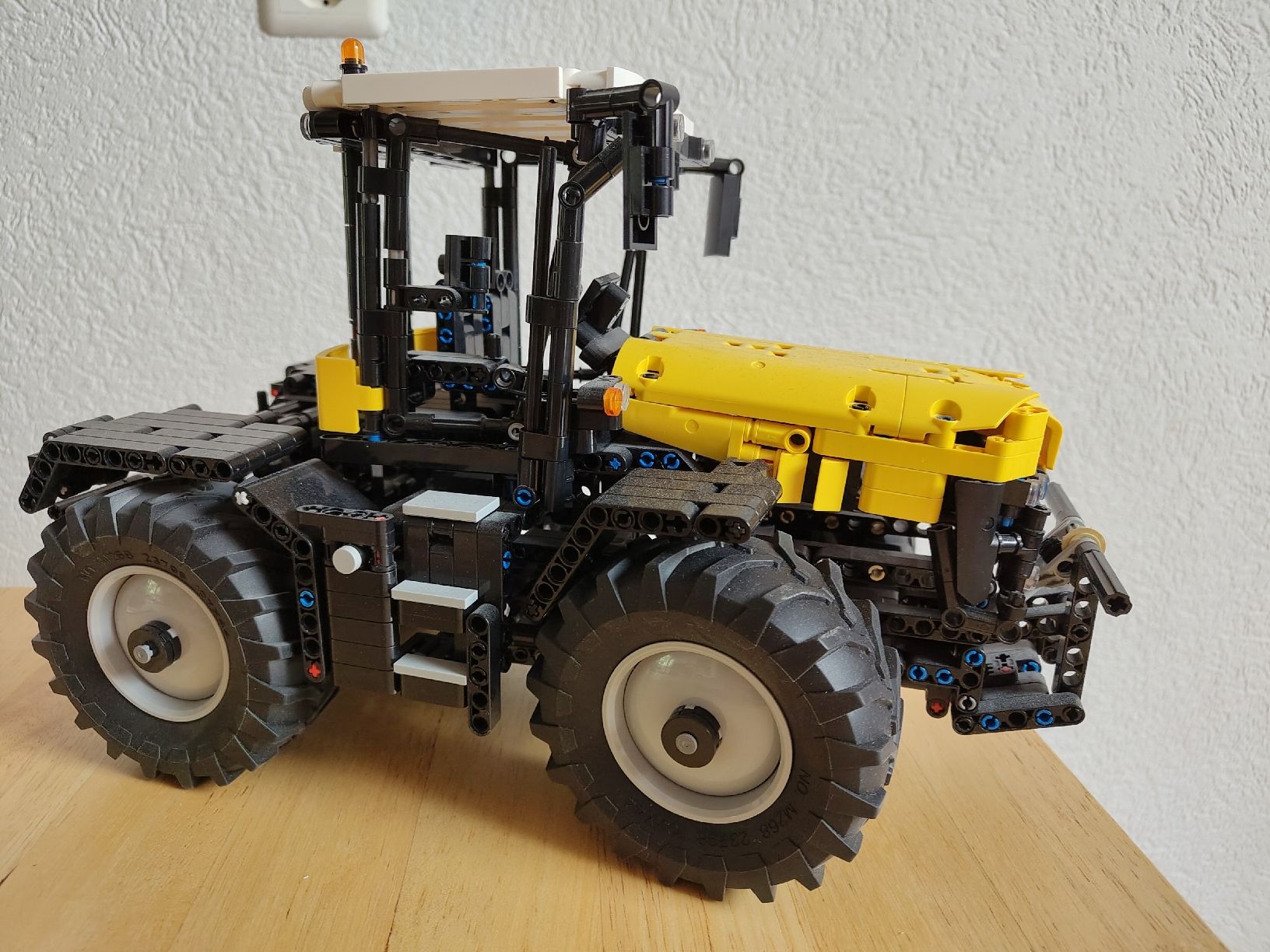 Giocattoli: Traktor aus Klemmbausteinen – Usato da Menziken venduto da jonasmeyer