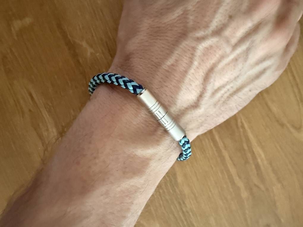 Hermès Bracciali & Braccialetti: Bracelet Hermes cuir marine/turquoise – Usato da Genève venduto da jeancharlesdoppler 1