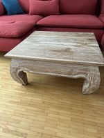 Holztisch Wohnzimmertisch mit Schnitzerei guter Zustand