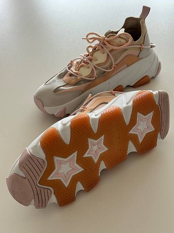 Ash Chaussures femmes: Sneaker Ash - NEU - Gr. 38 – Neuf (Voir description) à Hünenberg See par ASCOMuesli
