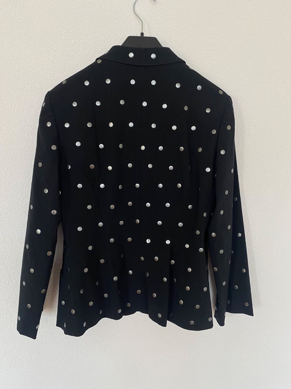 Moschino Vestes: CHIC UND ELEGANT MOSCHINO BLAZER – Neuf (Voir description) à Zürich par Fashionparade 4