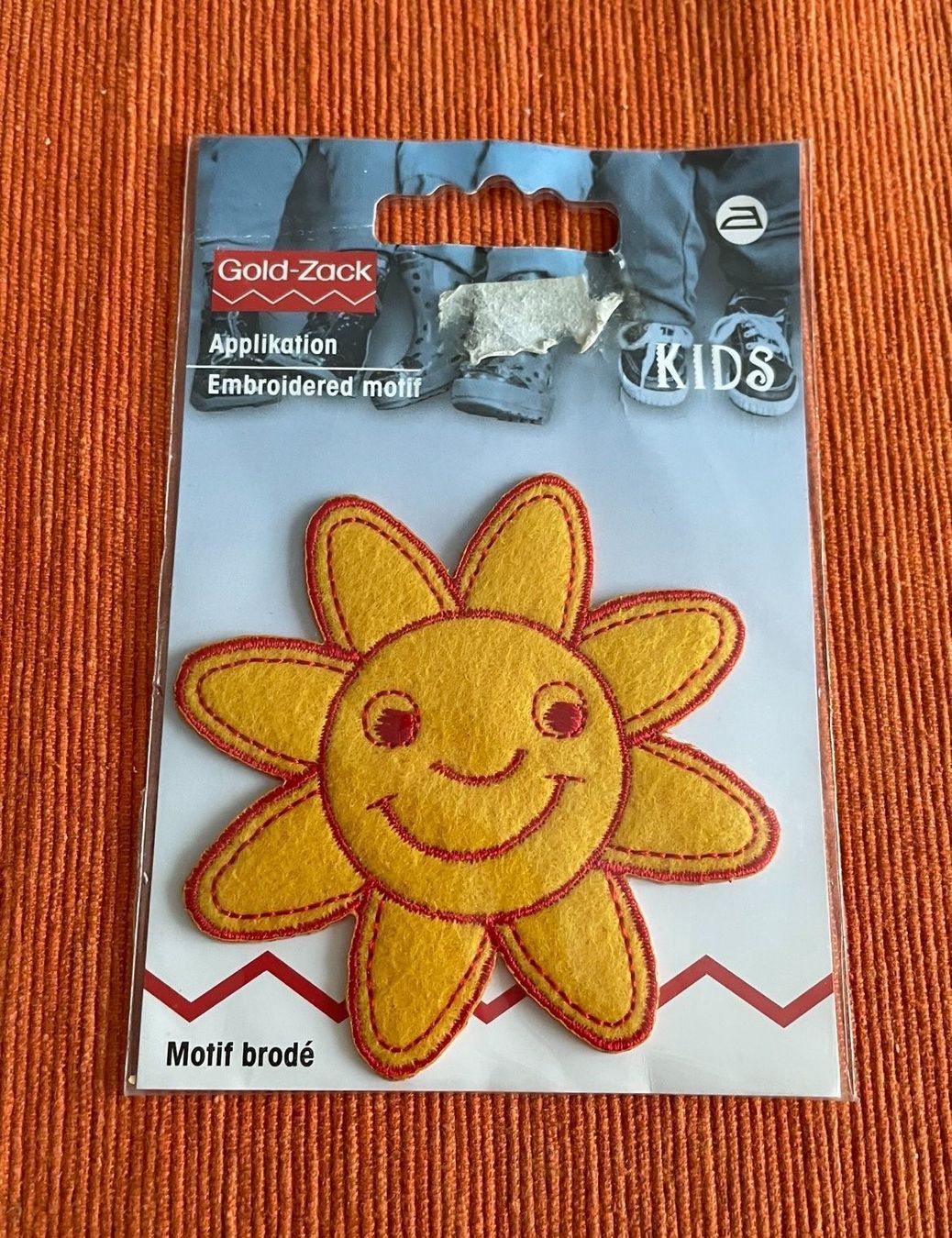 Patches: 3 neue aufbügelbare Bilder – Neu und originalverpackt aus Urdorf von leoale 2