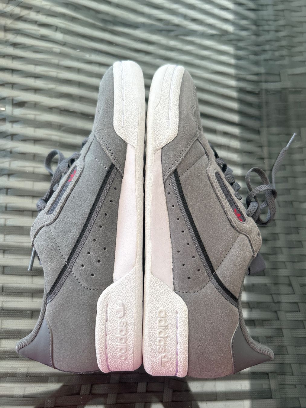 Adidas Scarpe da donna: Adidas Sneaker Neu (38,5) – Nuovo e nell'imballaggio originale da Vezia venduto da sidu03 7