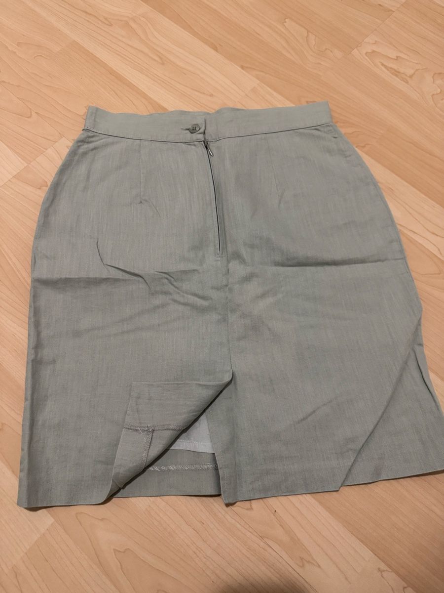 Benetton Gonne: Jupe vintage Benetton – Usato da Villeret venduto da bys_k95b 2