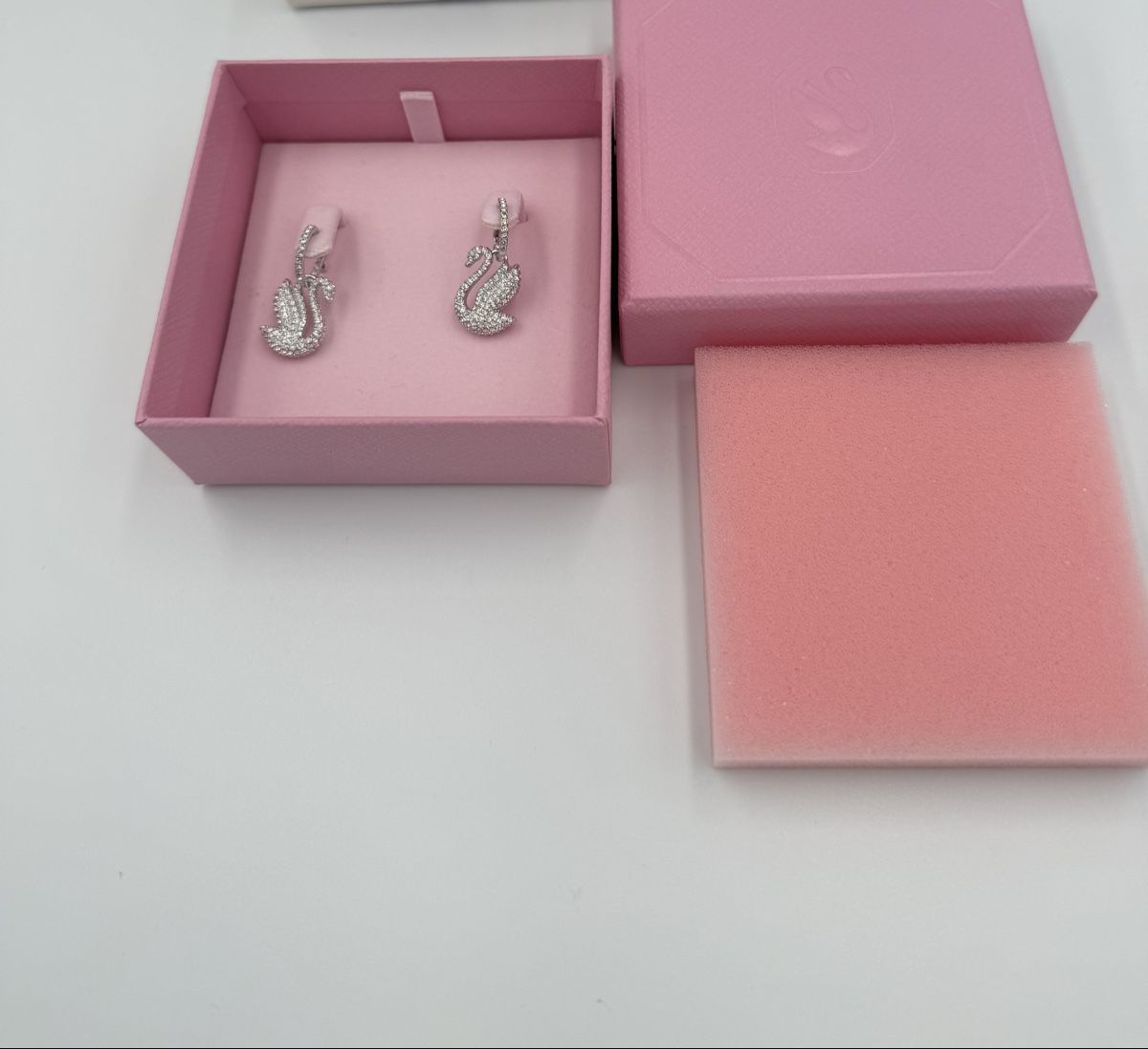 Swarovski Ohrringe & -stecker: Swarovski Ohrringe Schwan – Neu und originalverpackt aus Wiedlisbach von Sistershop 3