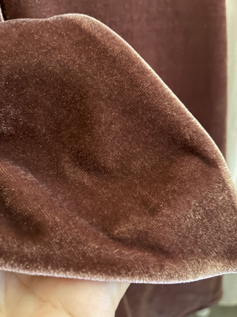 Manor Kleider: Samtkleid, Grösse M, bordeauxrot, festlich, ungetragen – Neu und originalverpackt aus Bäretswil von Viechel 3