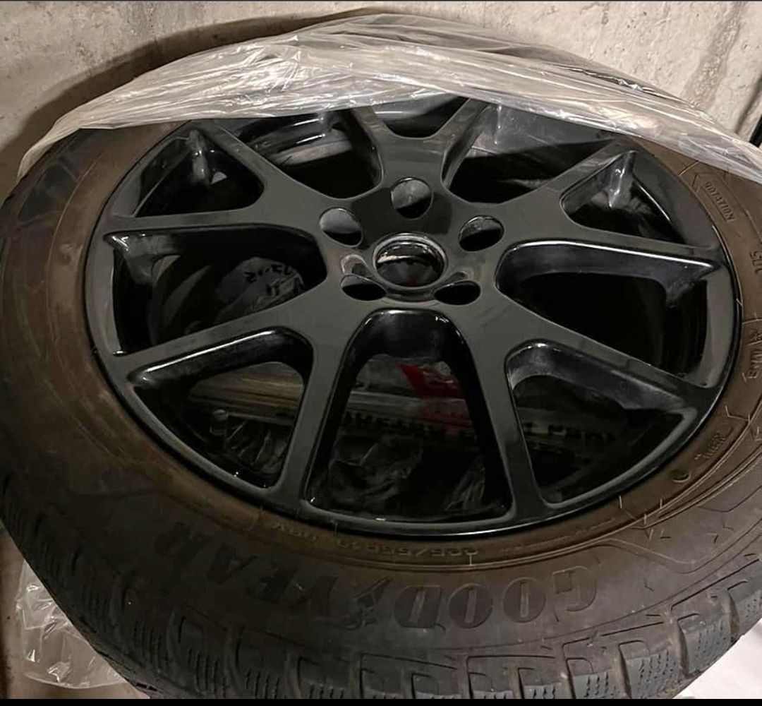 Fiat Cerchioni: set complet de 4 jantes 19 Fiat Freemont black code  – Usato da Cugy VD venduto da Zolaaa