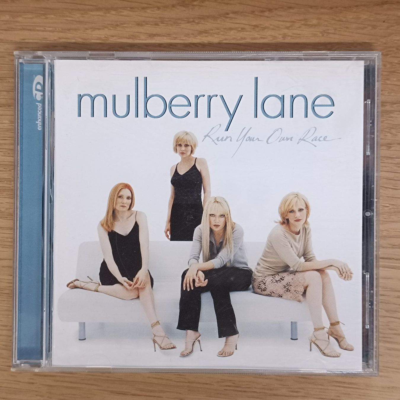 CD: Mulberry Lane CD "Run Your Own Race"  F15 – Usato da Sessa venduto da fraenklishop