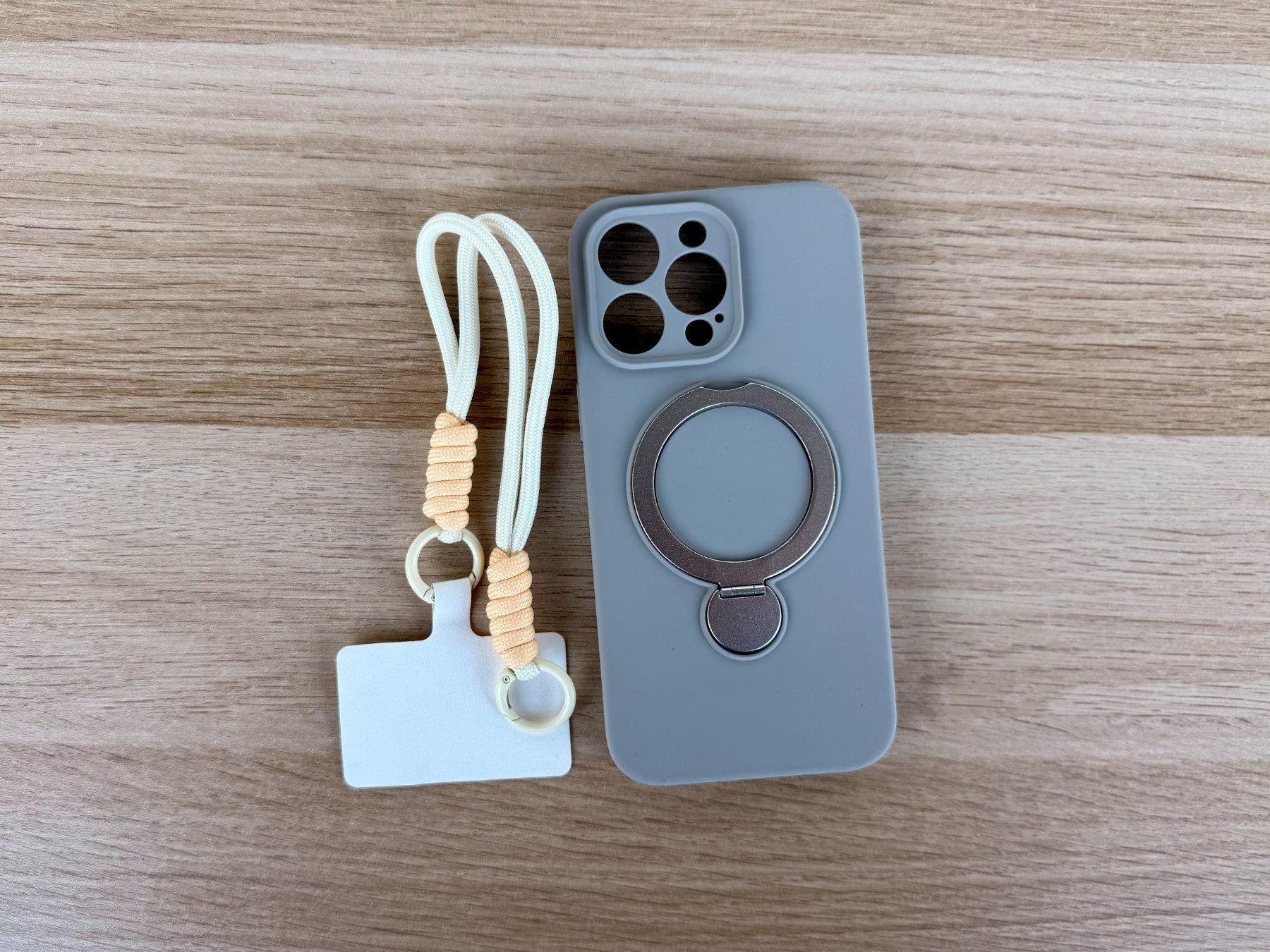 Apple Cover & Protezioni schermo: Coque iPhone 15 Pro Max avec dragonne NEUF – Nuovo e nell'imballaggio originale da Thônex venduto da BrYu 5