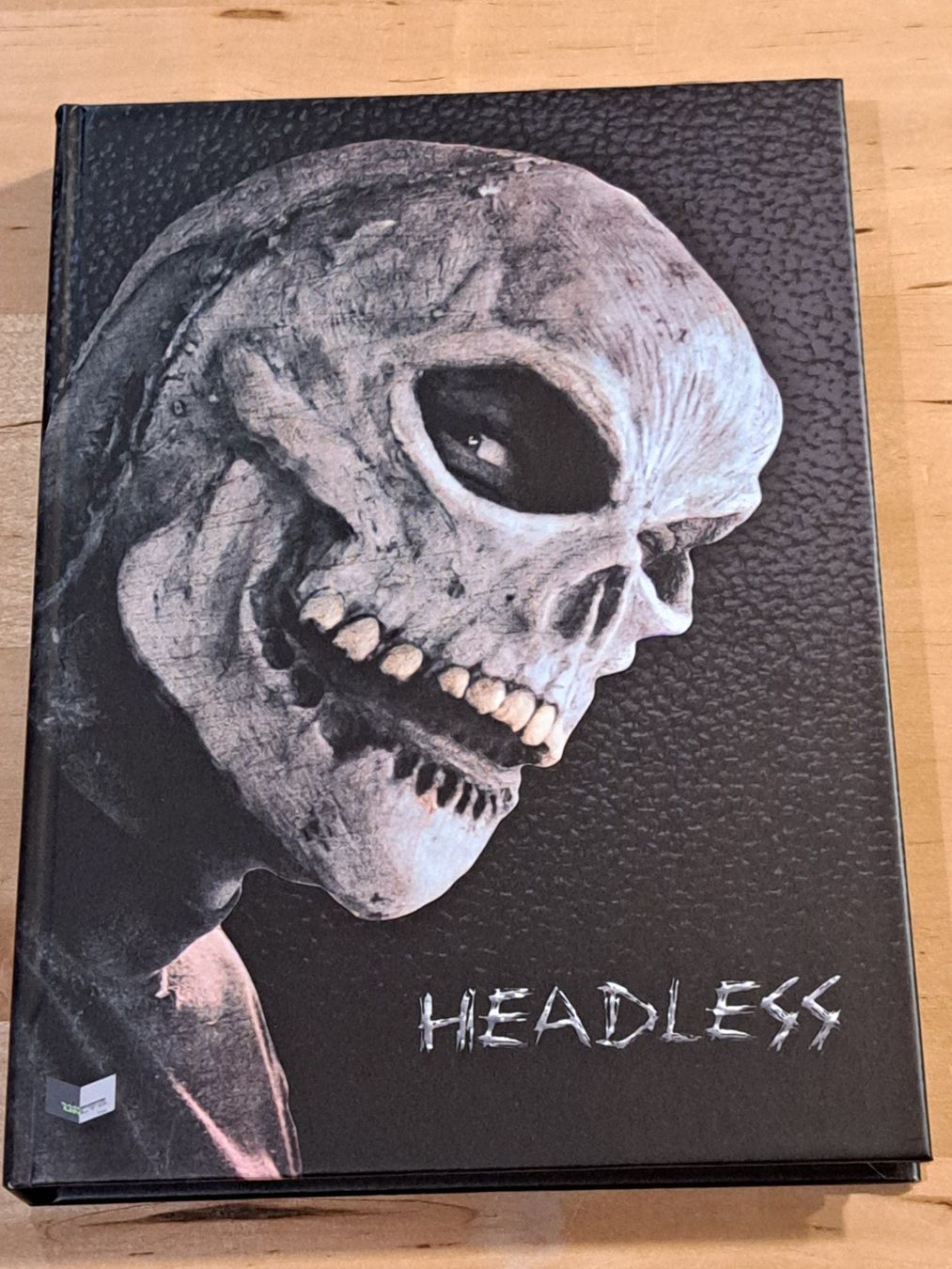 Tutti i DVDs: Mediabook Headless mit Blu-ray und DVD – Nuovo (secondo la descrizione) da Unterseen venduto da Kanica
