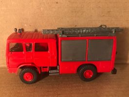 Rietze Renault Feuerwehr LKW