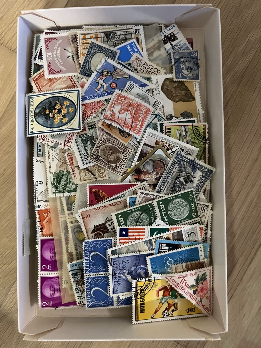 Alle Briefmarken: Box mit Marken Europa/Welt – Gebraucht aus Braunau von Desil2511 4