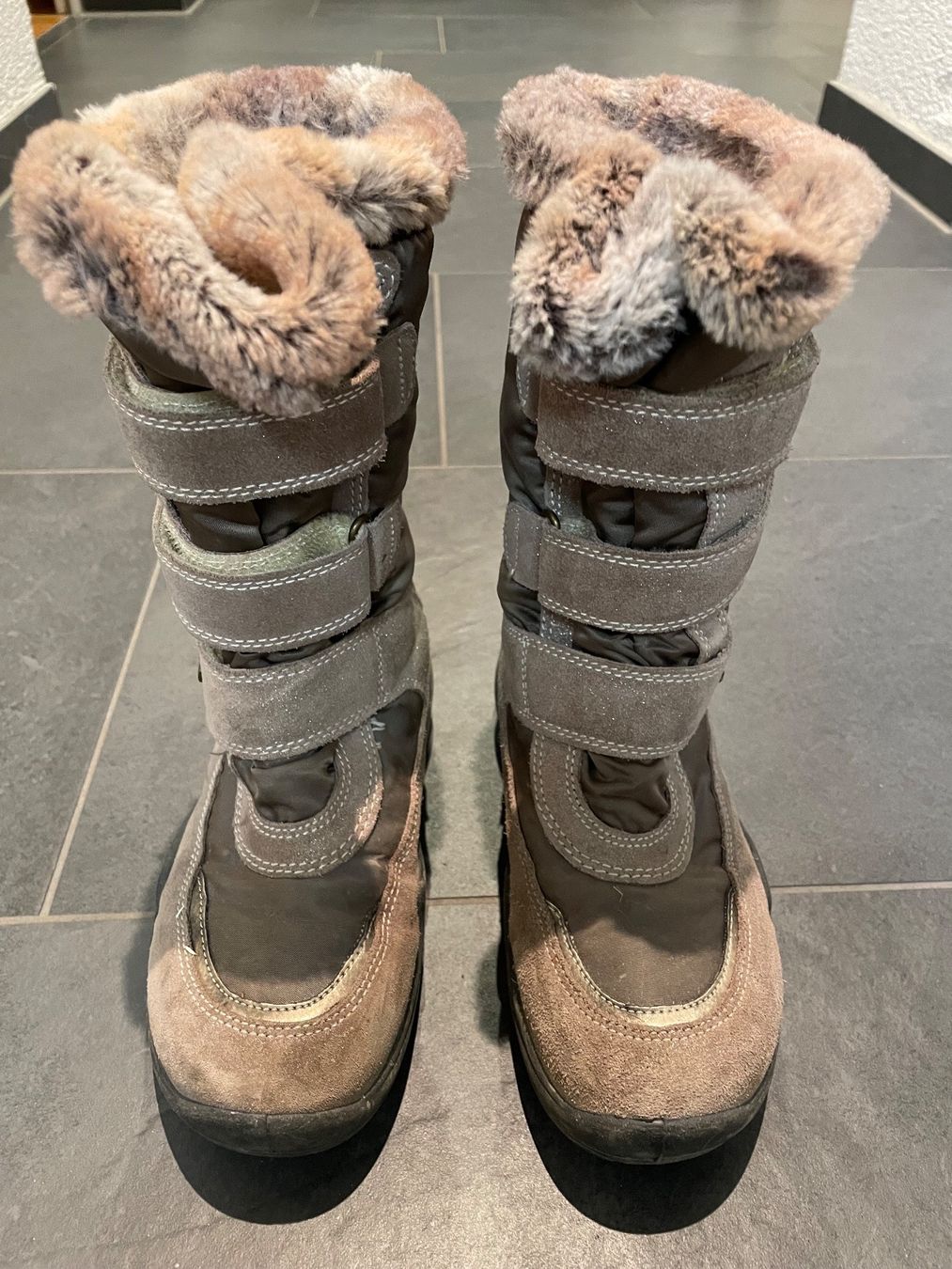 Primigi Scarpe per ragazze: Winterstiefel Primigi Mädchen – Usato da Balgach venduto da sei_s6d7