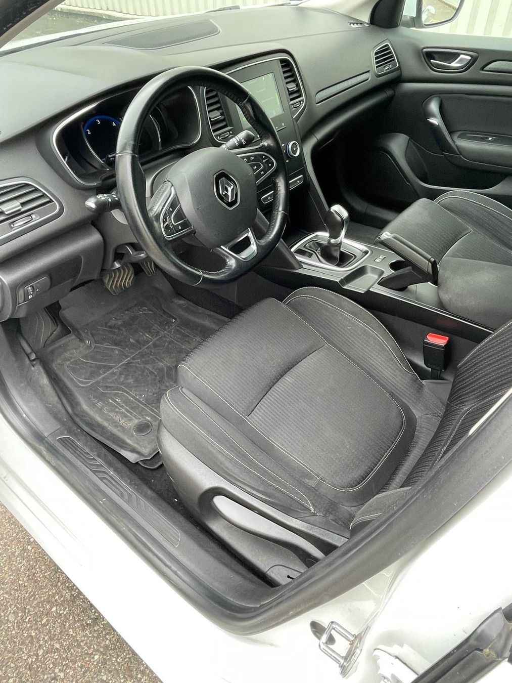 Renault Automobili: Renault Mégane 2017 - frisch ab MFK – Usato da Basel venduto da thc_5pyt 2