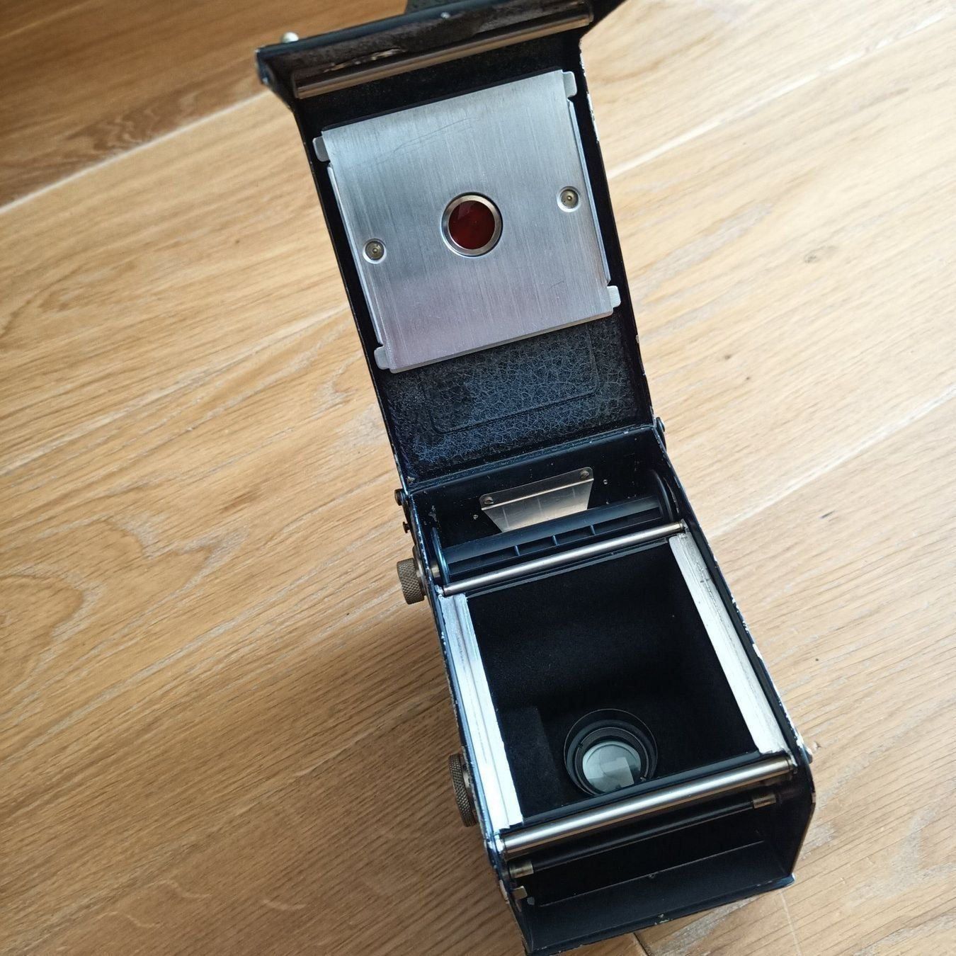 Rollei Fotocamera: Rolleiflex Compur antik Spiegelreflex – Usato da Lachen SZ venduto da neu-und-antik 2