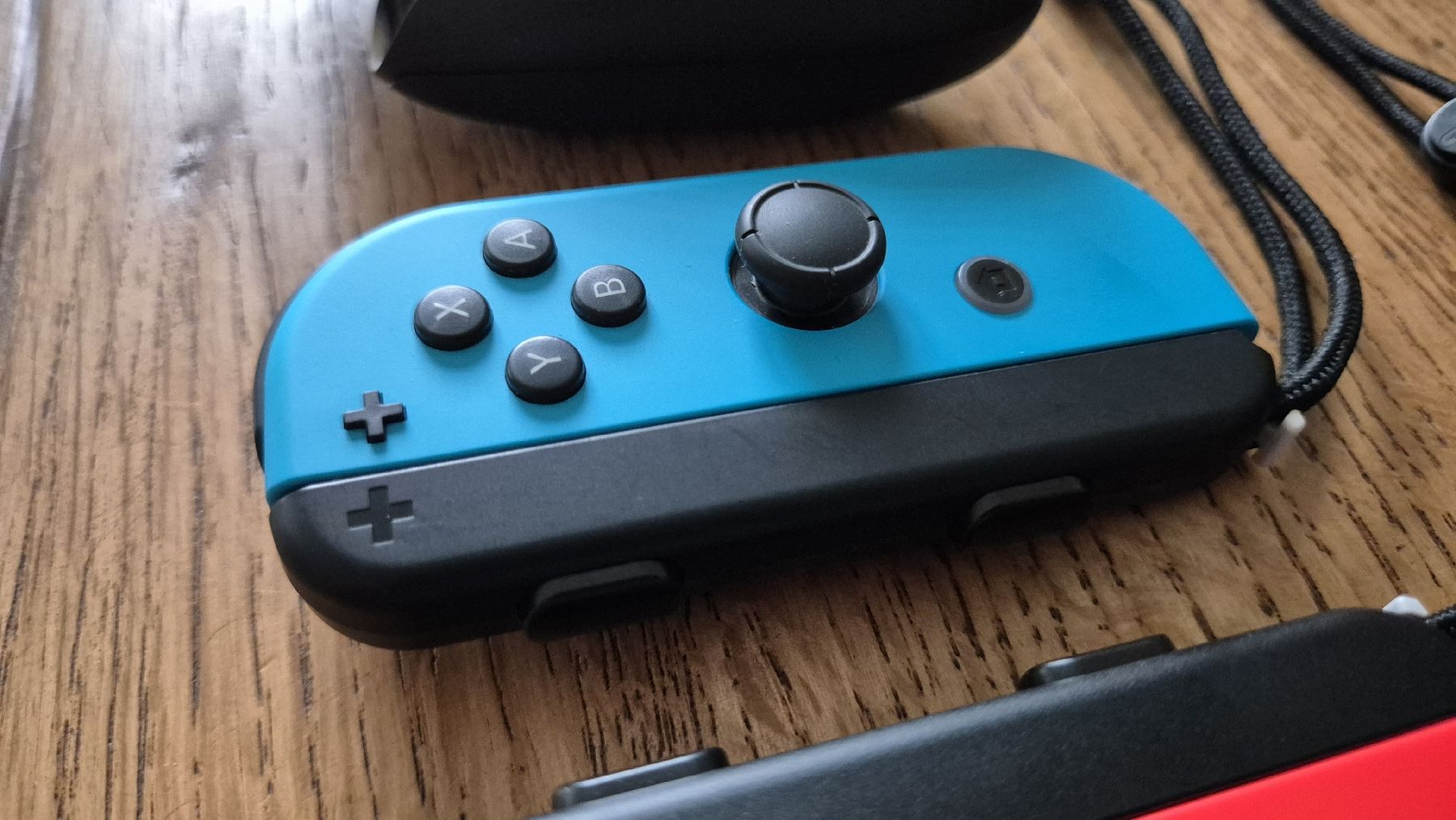 Nintendo Controller: Nintendo Switch Joy-Con Set Rot/Blau – Nuovo (secondo la descrizione) da Au SG venduto da KonsoleWerk 3