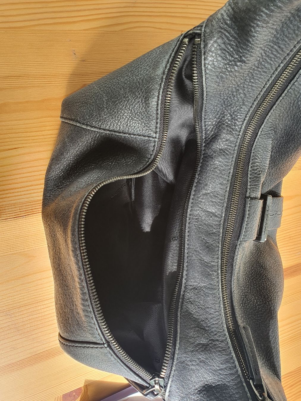 Piquadro Borse da donna: PIQUADRO Damen Handtasche Leder – Usato da Zürich venduto da slvgen 3