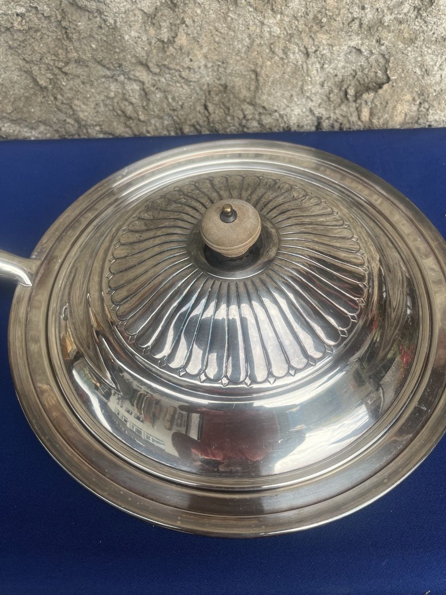 Padelle: Servierpfanne Hotelsilber mit Deckel 32 cm – Usato da Brienz BE venduto da hey_z9vg 1