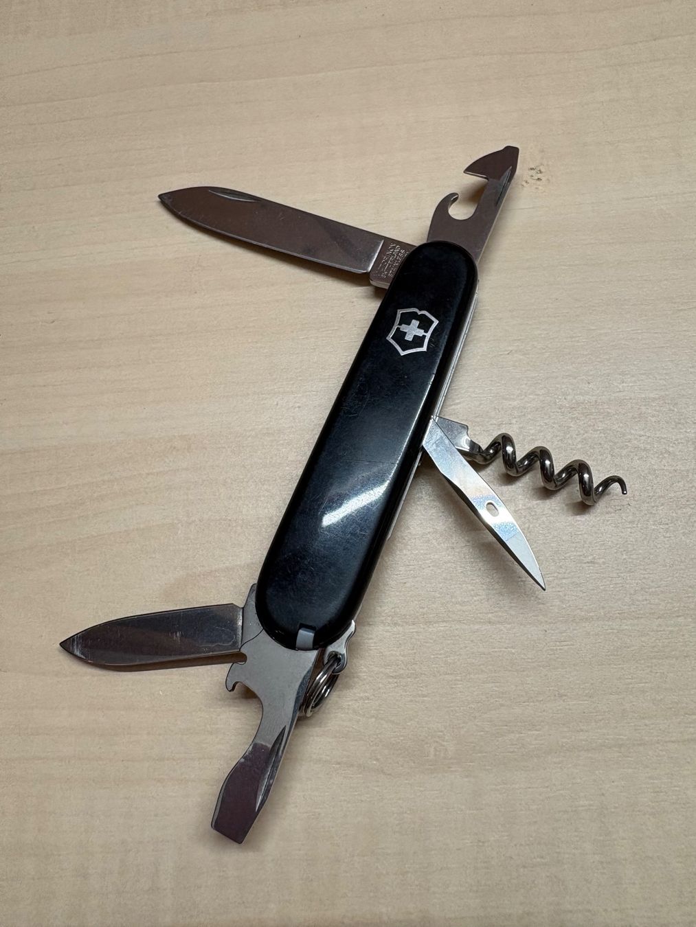 Victorinox Taschenmesser: Sackmesser Victorinox Spartan schwarz – Neu (gemäss Beschreibung) aus Rümligen von Sibill 2