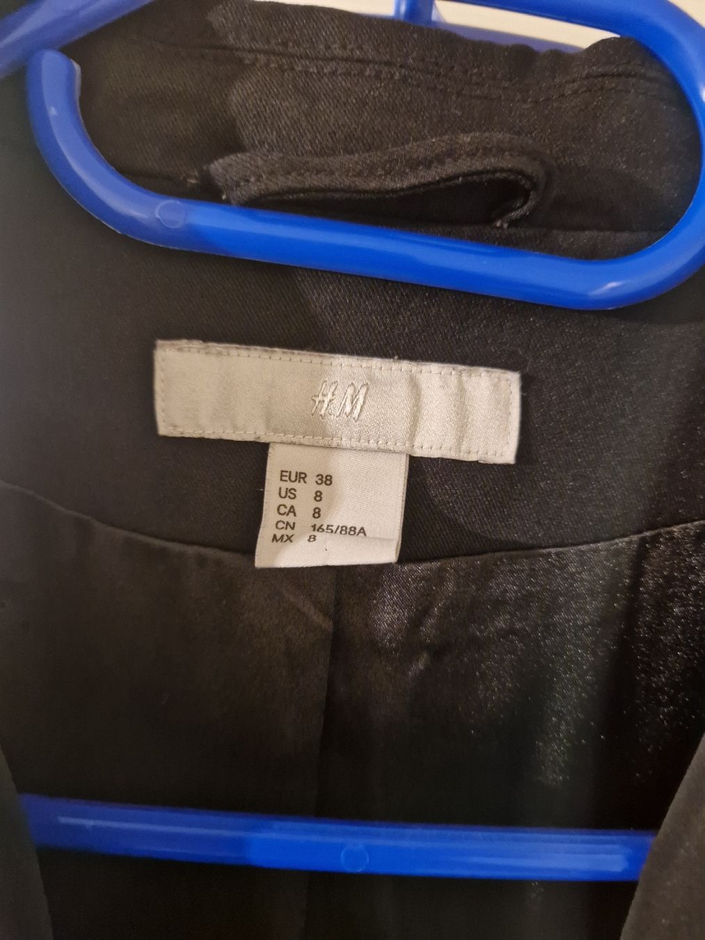 Vestes: H&M Blazer, elegant schwarz, Gr. 38 – Neuf (Voir description) à Ebikon par kov_9vqb 2