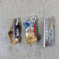 3 Abzeichen der französischen Fremdenlegion.