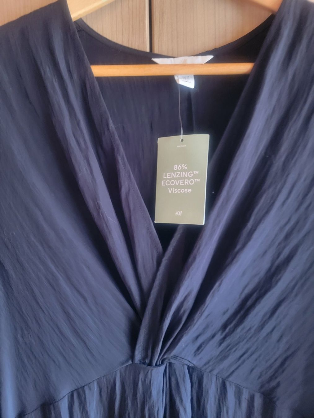 H&M Vestiti: Elegantes H&M Kleid Dunkelblau Gr.M – Nuovo e nell'imballaggio originale da Wädenswil venduto da alex-maxima 2