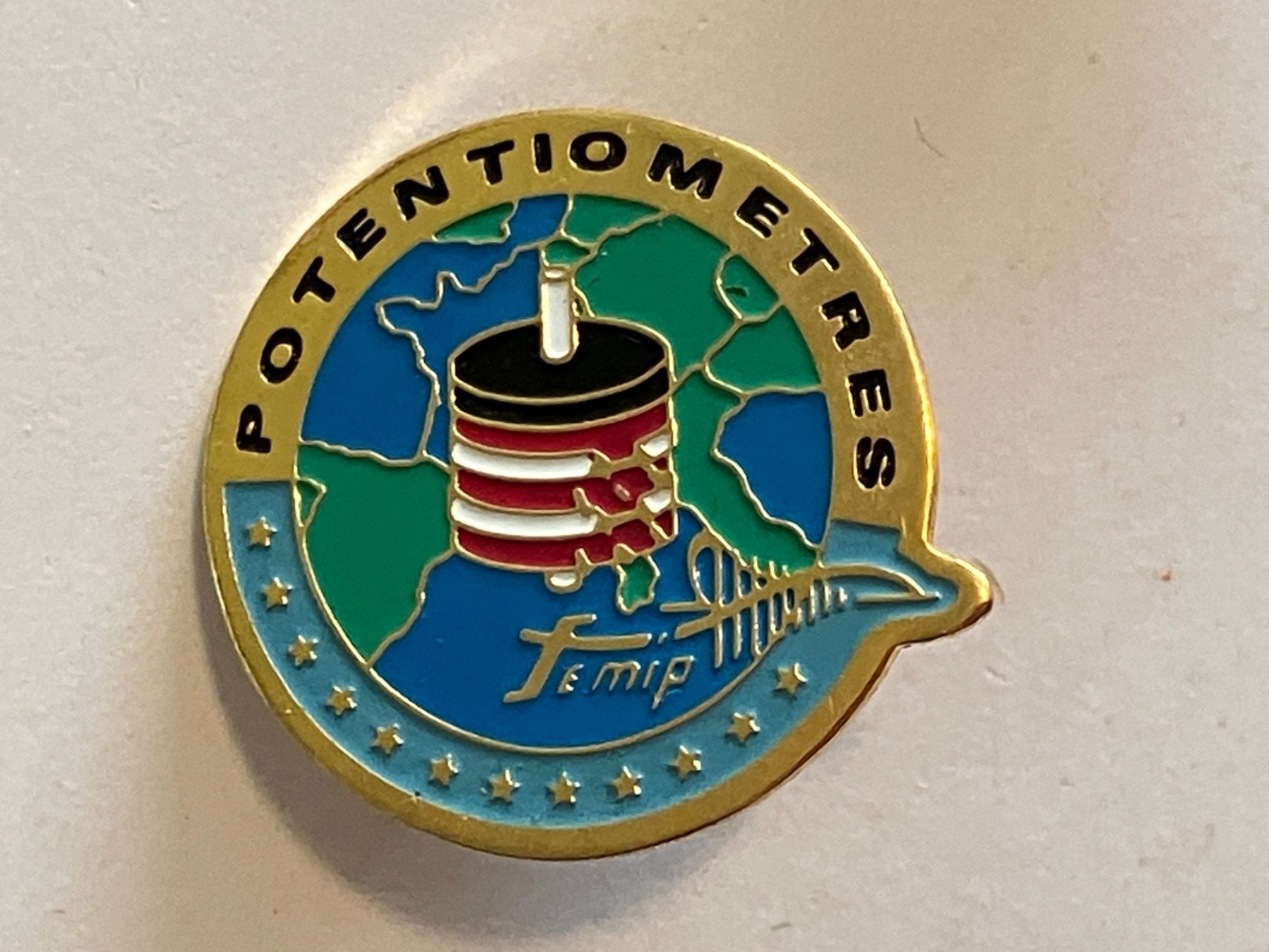 Placchette & Badge: 1 Pin Potentiometres – Usato da Basel venduto da djwwpp