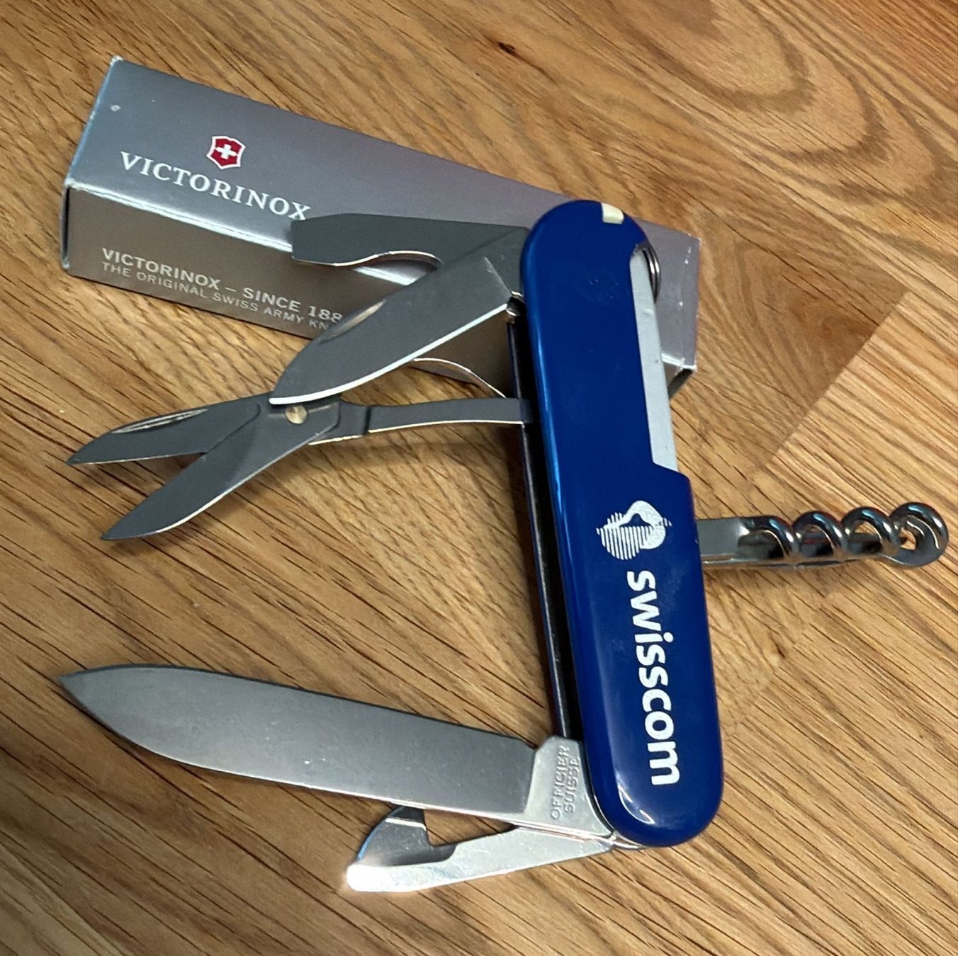 Victorinox Taschenmesser: VICTORINOX SWISSCOM SACKMESSER – Neu und originalverpackt aus Zürich von Frei-Occasionen 1