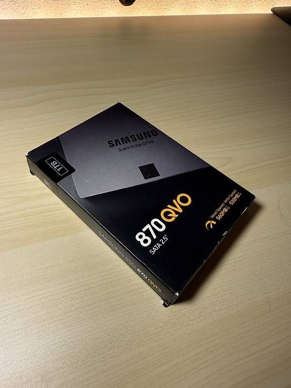 Dischi rigidi: Samsung 870 QVO 1TB Originalverpackt – Usato da Schaffhausen venduto da sappel