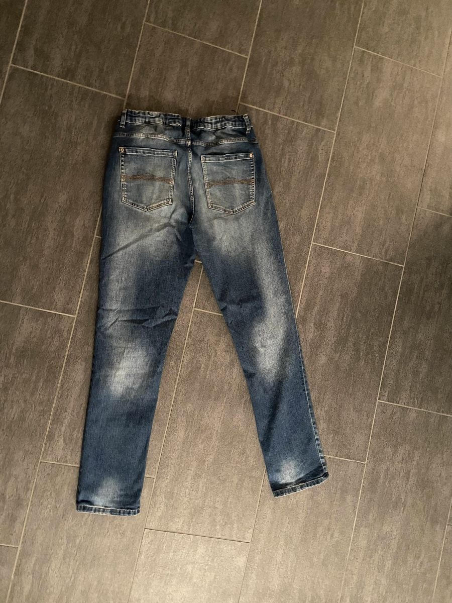 Next Pantaloni: Next Jeans Regular Fit Gr. 176 – Usato da Zürich venduto da pluto124 1