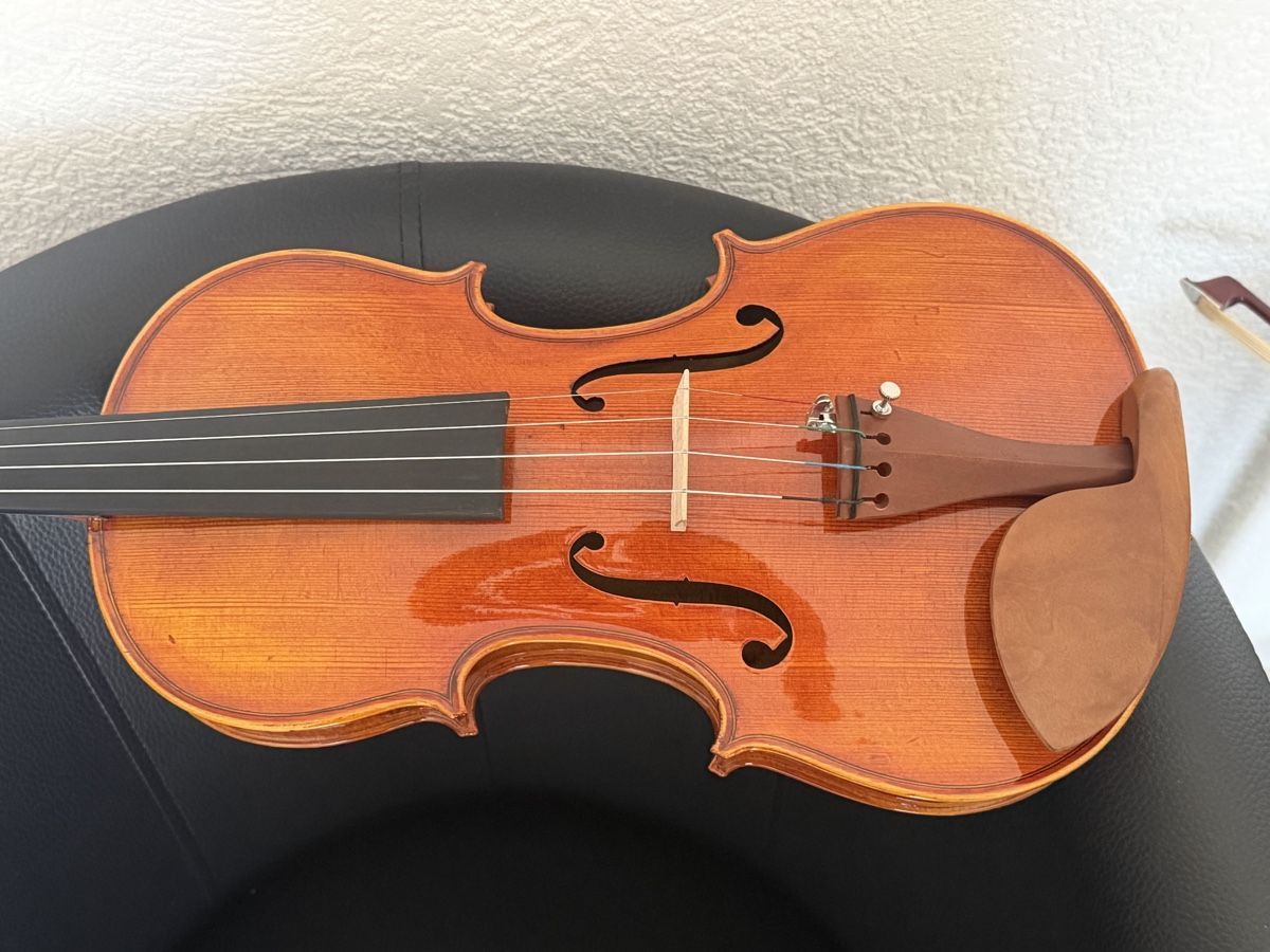 Musikinstrumente: Violon 4/4  – Gebraucht aus Bassecourt von DiM7775