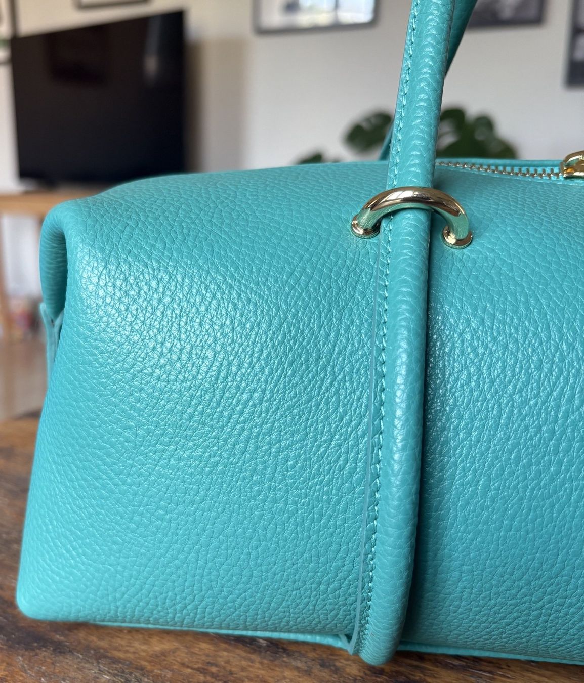 Borse da donna: BAG EN CUIR! DERNIER PRIX! – Nuovo e nell'imballaggio originale da Locarno venduto da NicoNion 2
