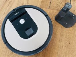iRobot Roomba 976 Inkl. Zubehör, Ladestation, Filter, etc.