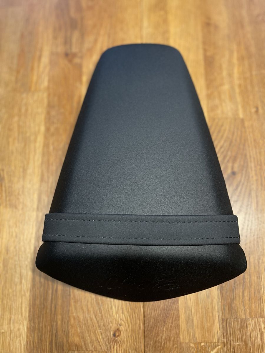 Kawasaki Tutti i ricambio per moto: Original Kawasaki Ninja 2011-2015 Soziussitz – Nuovo e nell'imballaggio originale da Koppigen venduto da Jsimsala94 1