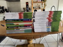 Schulbücher techn. Berufsmaturität