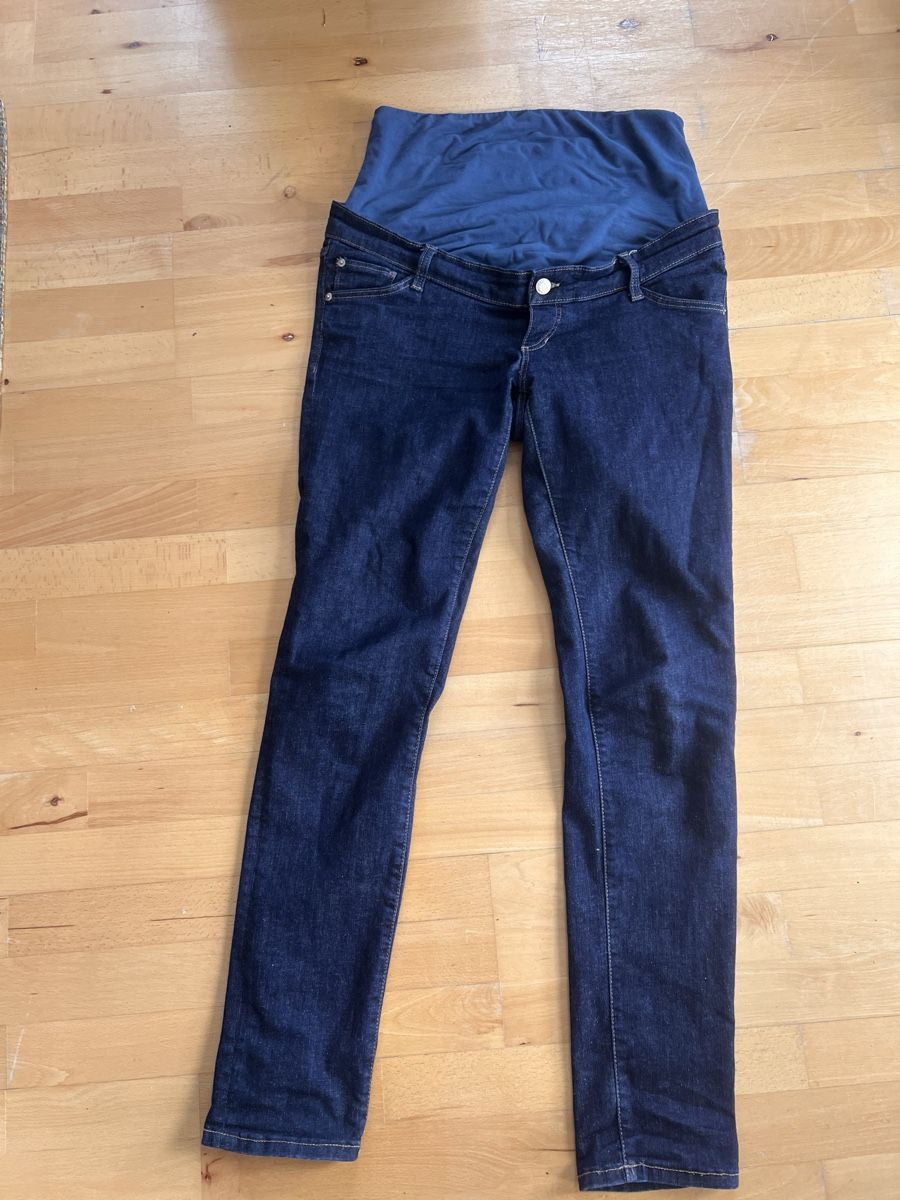 Lotti di vestiti: Schwangerschaft Paketkleider – Usato da Zürich venduto da Jakomo007 1
