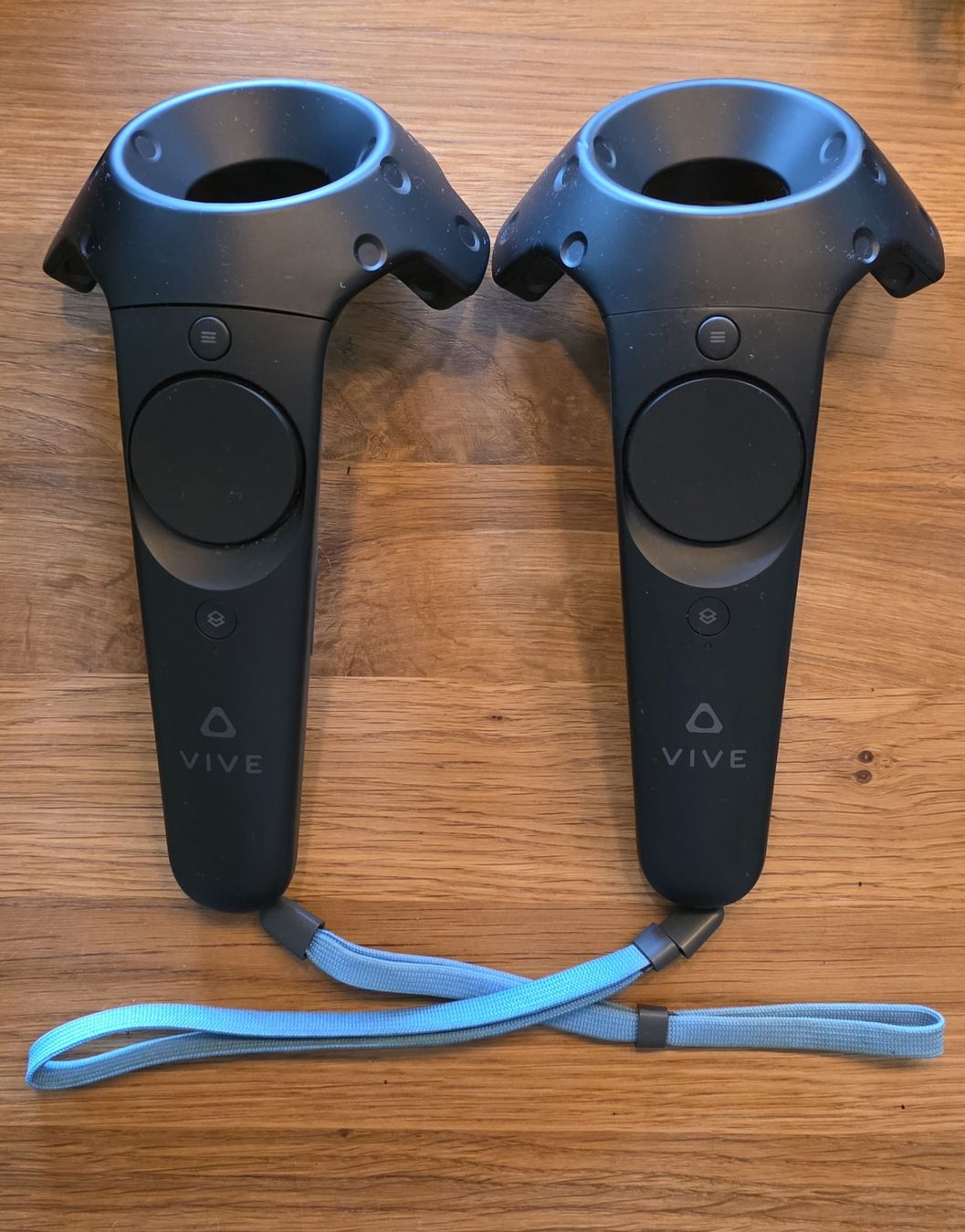 HTC VR Brille: HTC Vive VR Komplettset inkl. Base Stations & Controller – Gebraucht aus Weisslingen von McPopovic 7