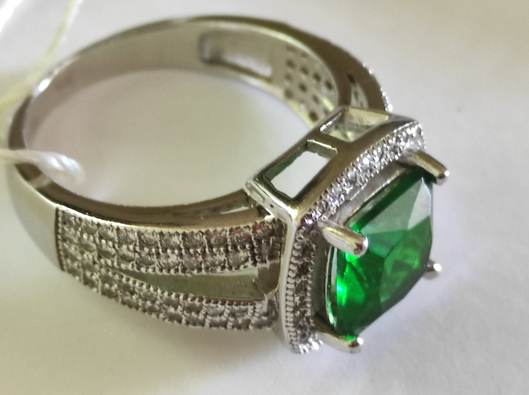 Anelli: Bague en Argent 925 avec des zircons – Nuovo (secondo la descrizione) da Renens VD venduto da cla_7zv5 1