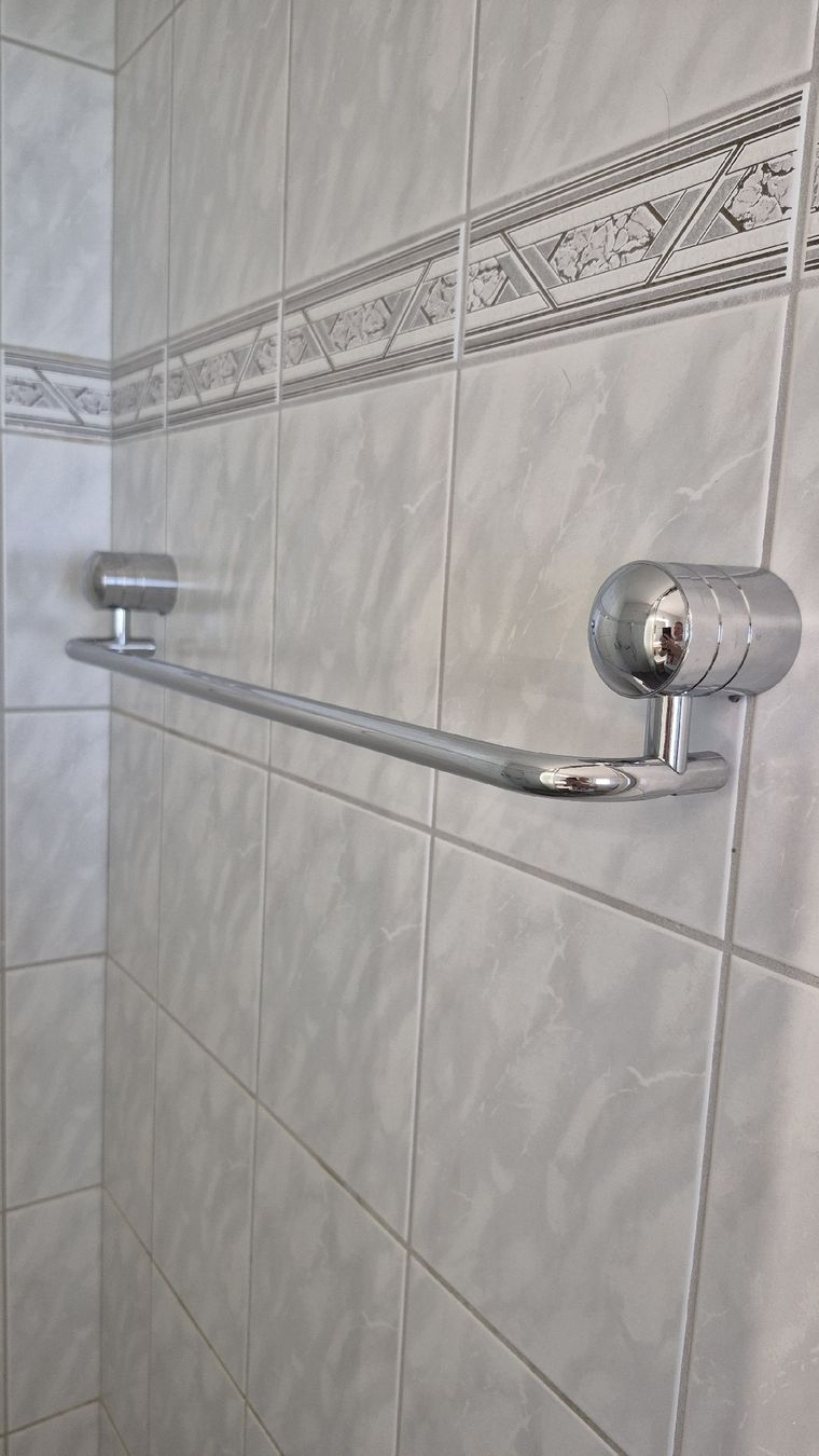 Portasciugamani: Handtuchstange/Halter 60cm – Usato da Wermatswil venduto da Appolon7