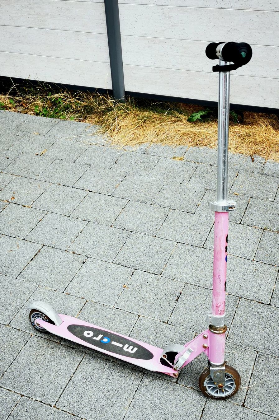 Micro Kickboard: Tretroller Micro pink gebraucht – Gebraucht aus Wohlen AG von Sreichmuth 1