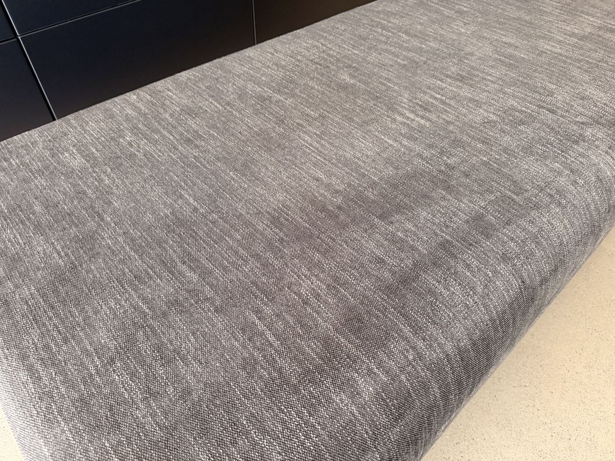 Interio Sgabelli: Hocker gepolstert 150x66cm – Usato da Zürich venduto da tatius 4