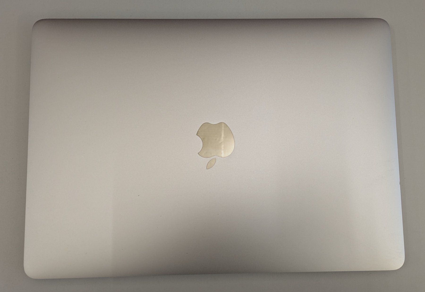 Apple Notebooks: MacBook Pro 13-inch, 2017, 2 Thunderbolt 3 Ports – Gebraucht aus Buttwil von  2