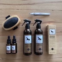 Div. Produkte für Hundfellpflege LILA LOVES IT (unbenutzt)
